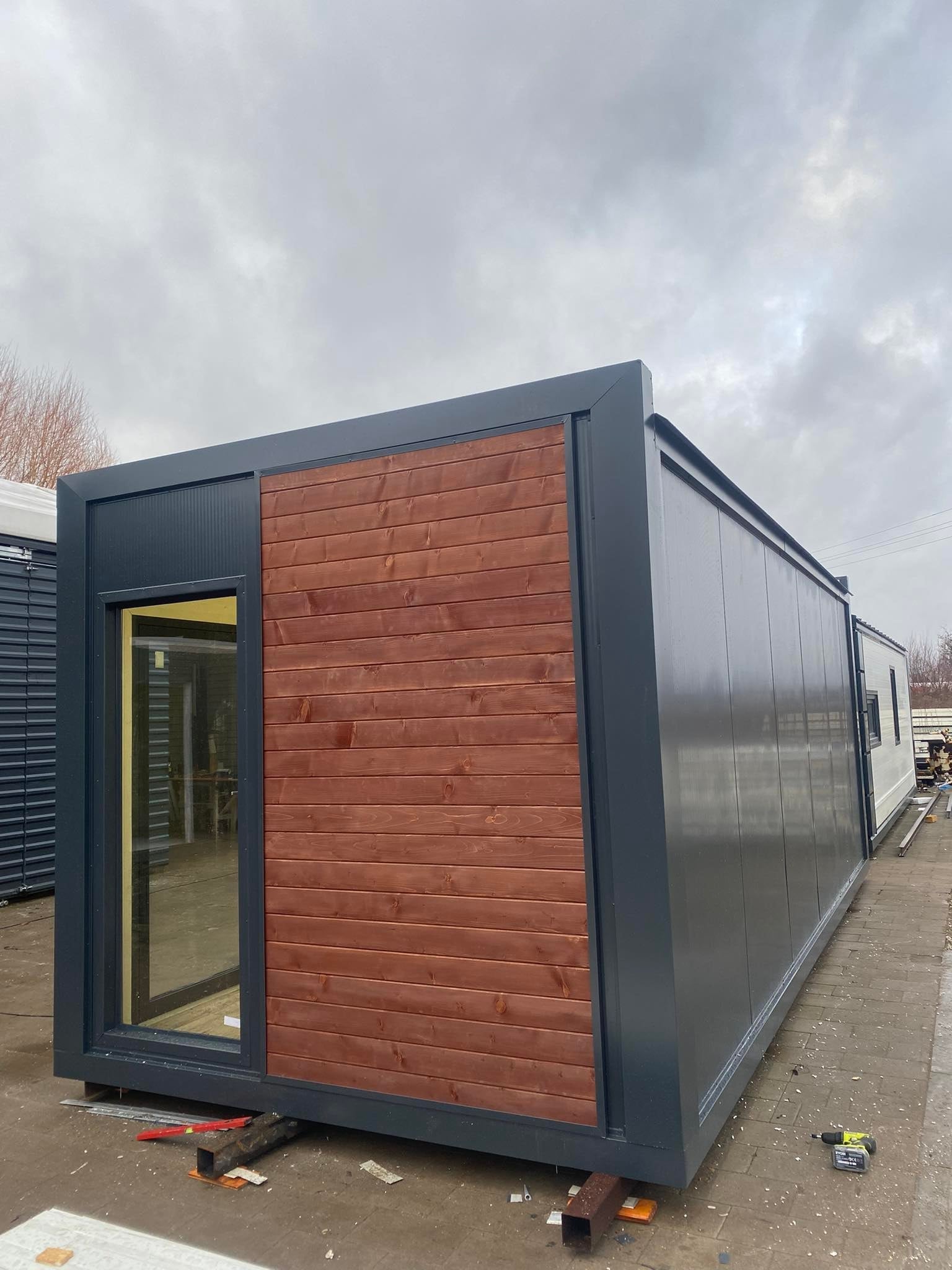 CONTENEDOR DE OFICINA 7X3MT