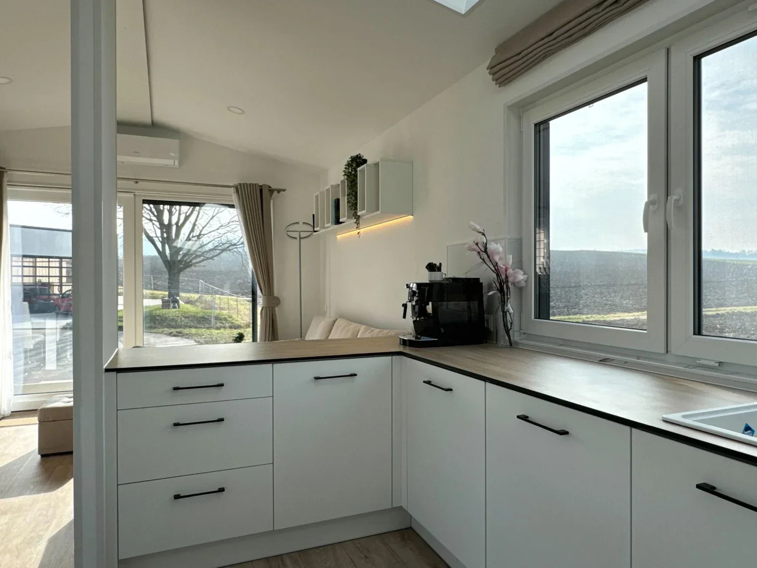 CASA MÓVIL CAPRI LUXURIOR (12,5 X 4,2 M)