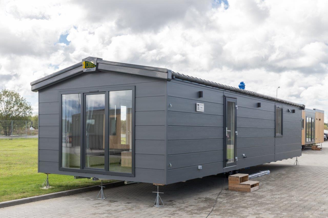 CASA MOVIL POOLE (12 X 4 M)