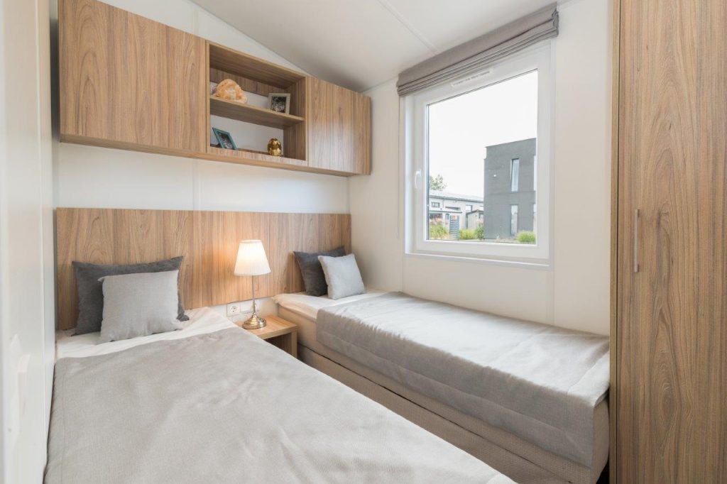 CASA MOVIL POOLE (12 X 4 M)