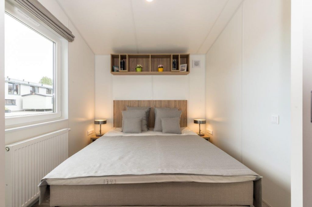 CASA MOVIL POOLE (12 X 4 M)