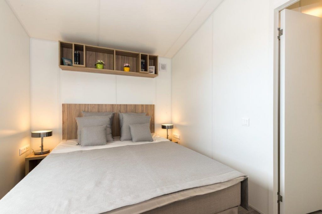 CASA MOVIL POOLE (12 X 4 M)