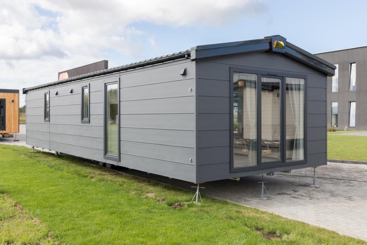 CASA MOVIL POOLE (12 X 4 M)