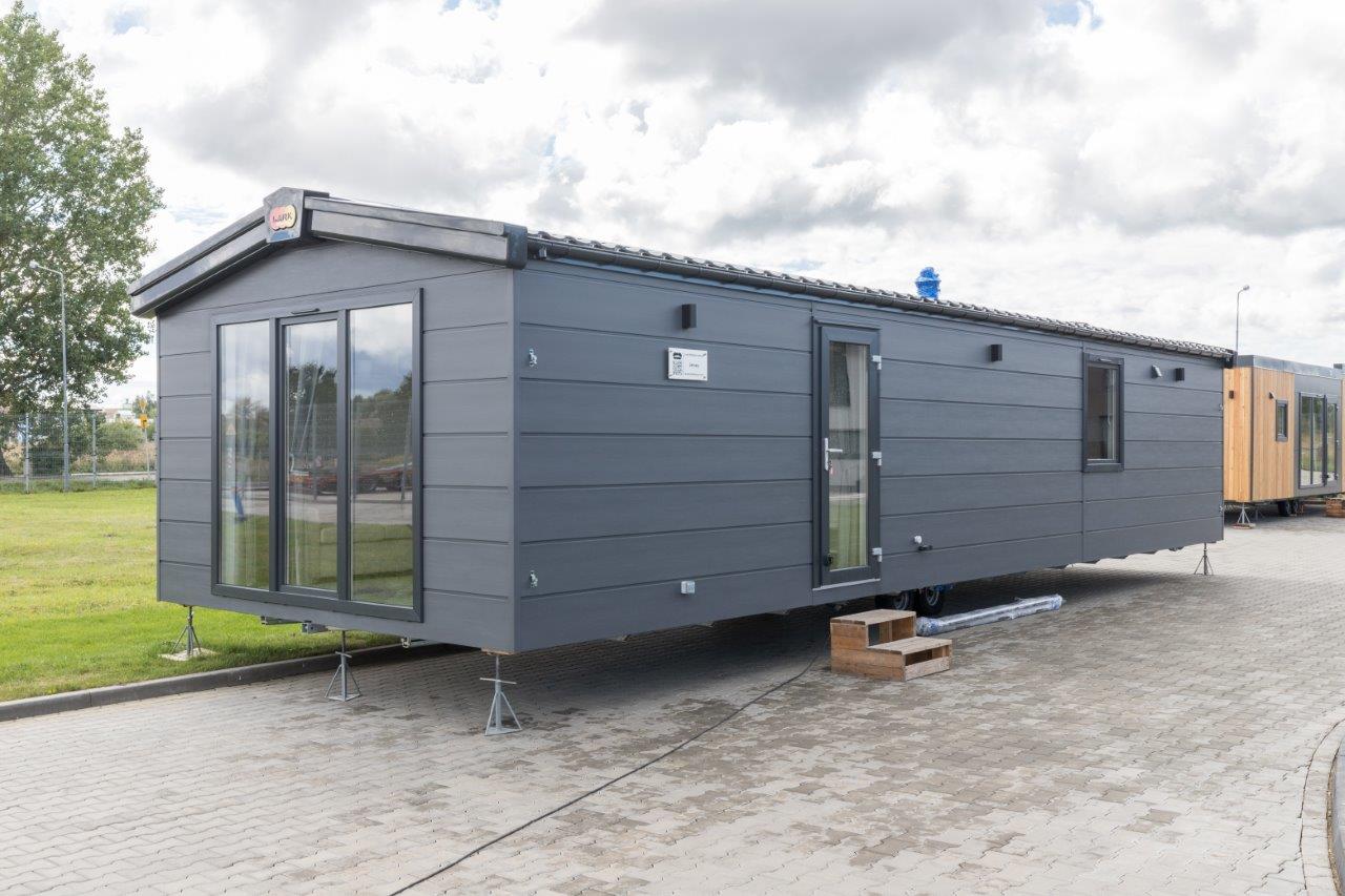 CASA MOVIL POOLE (12 X 4 M)