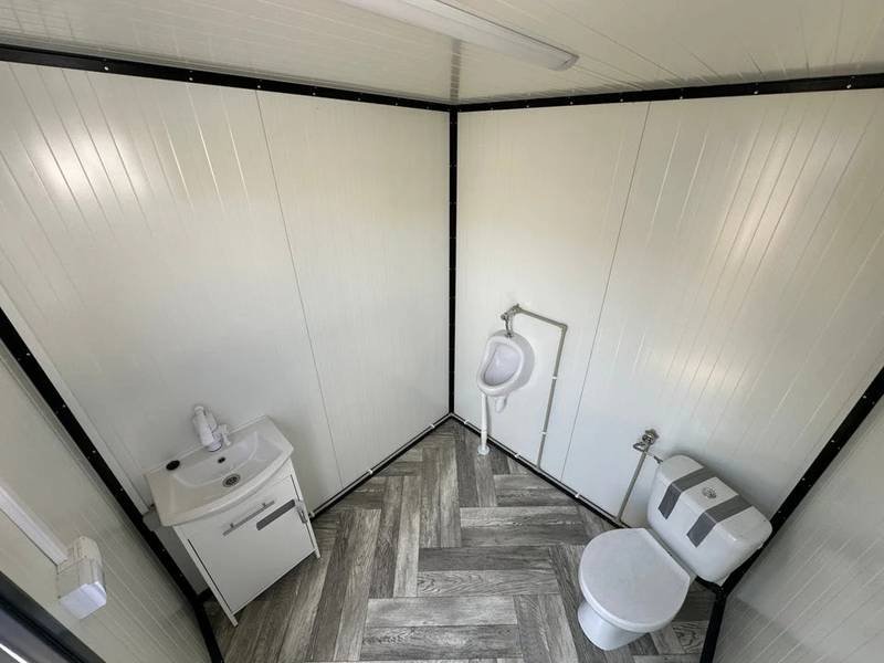 CONTENEDOR SANITARIO CON INODORO Y URINARIO