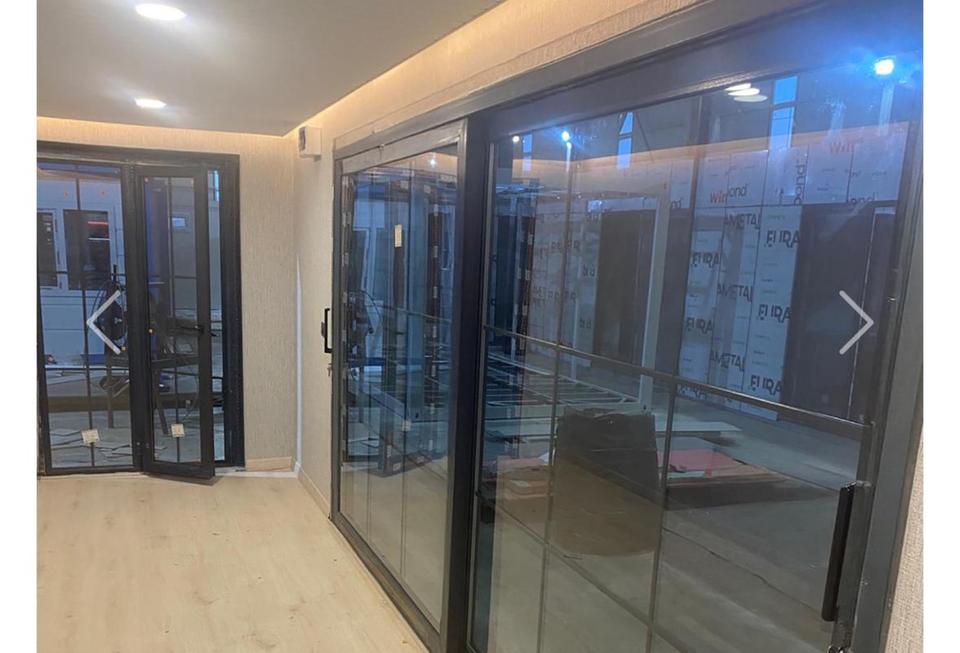 CONTENEDOR DE OFICINA MODELO VINTAGE