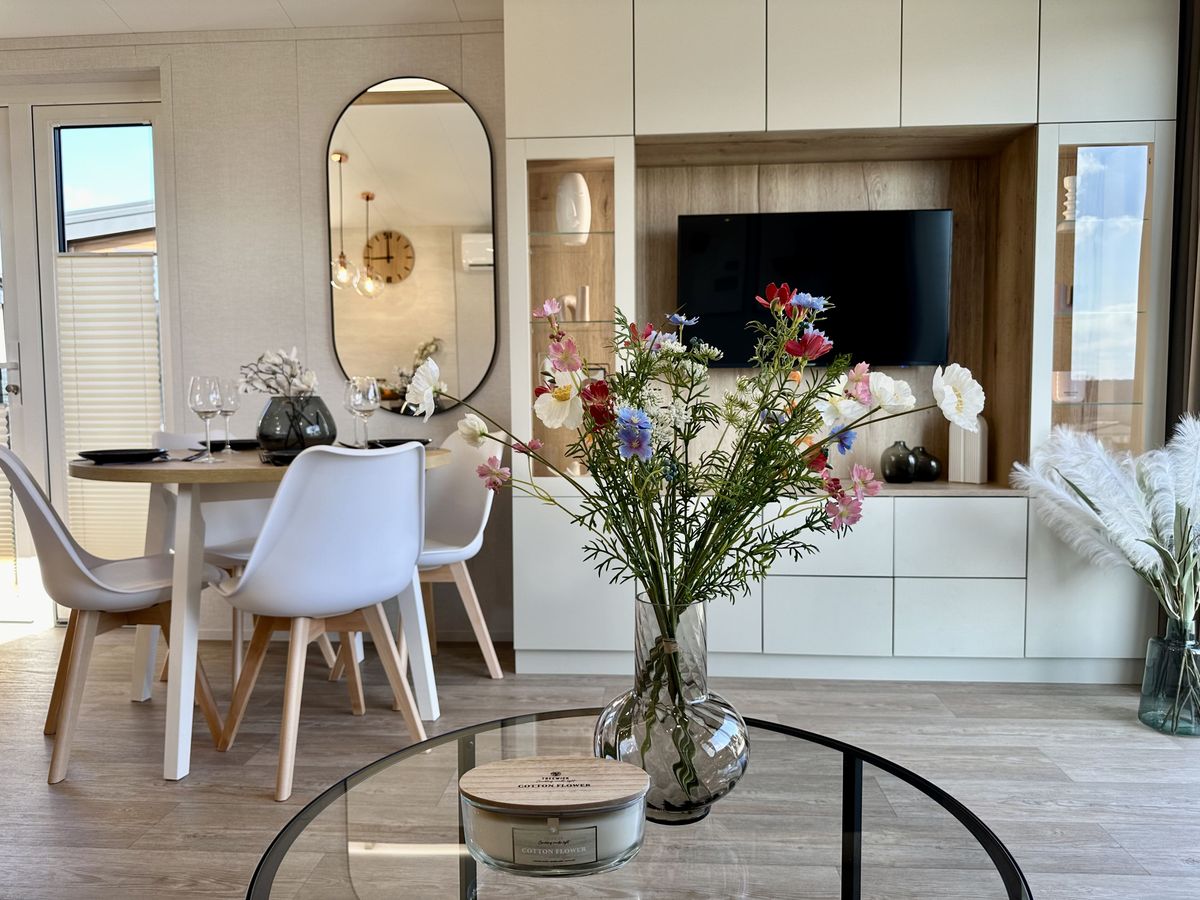 CASA MÓVIL EMERALD 12,90 X 4,13 MT