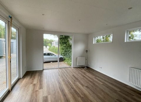 CASA MÓVIL IONA CHALET 2 DORMITORIOS (12,5 X 4,4 M)