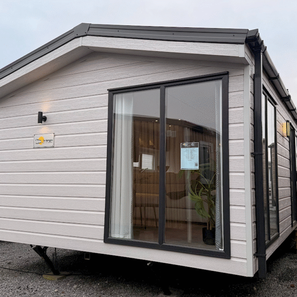 CASA MÓVIL ATLANTIS (11 X 4 M)