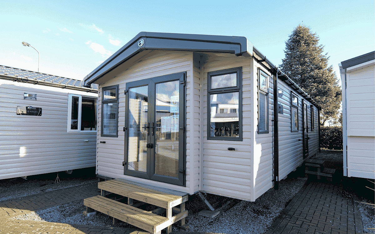 CASA MÓVIL SWIFT 1100/2 (11,2 X 3,7 M)