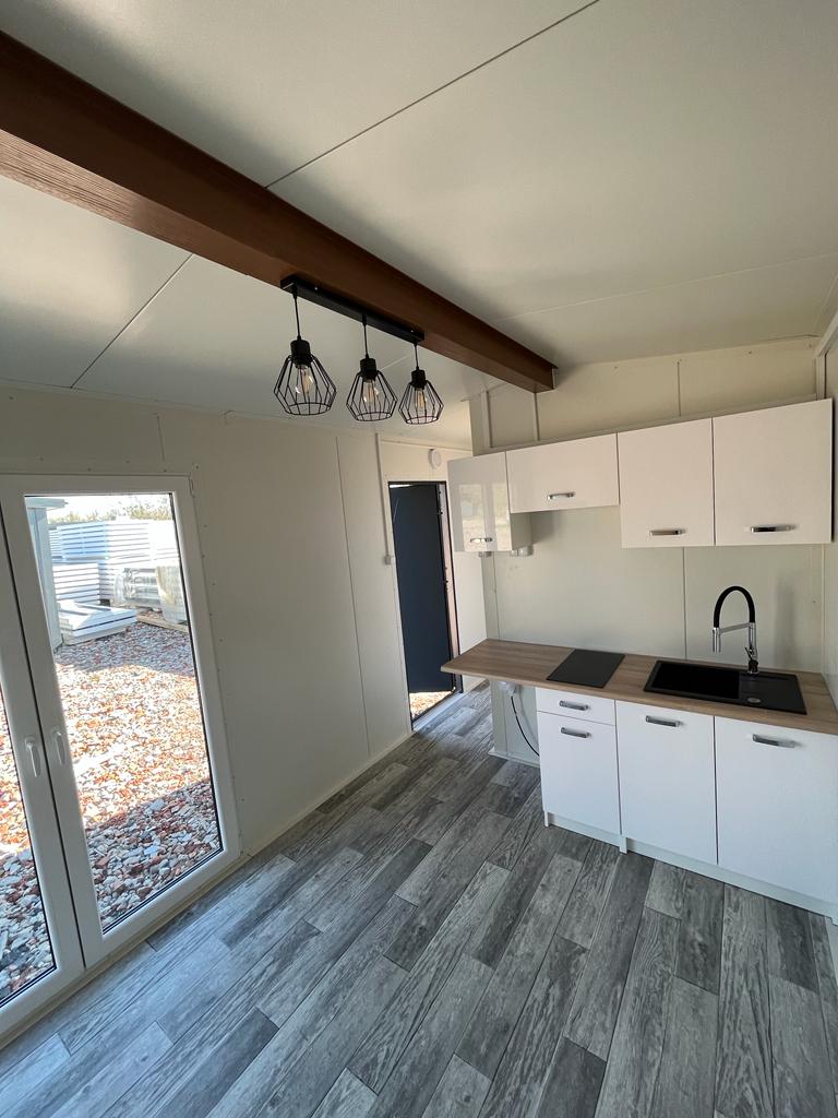 CONTENEDOR HABITABLE 7X3MT