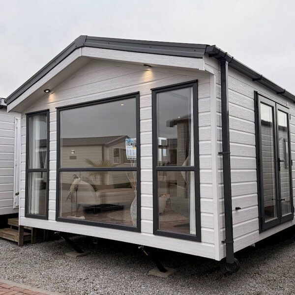 CASA MÓVIL OCEANIA (10 X 4 M)