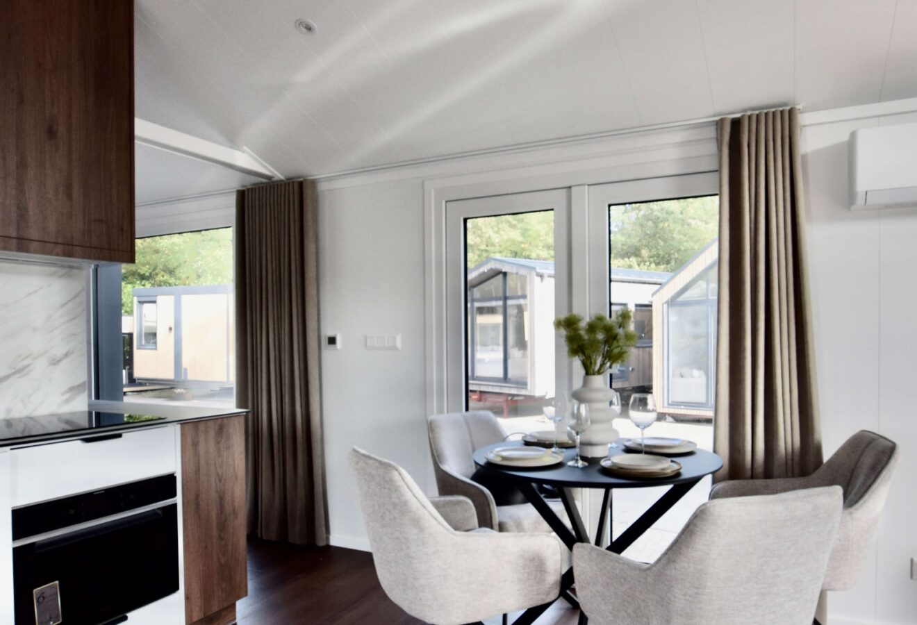 CASA MÓVIL ÉVOLUTION COPENHAGEN 2 DORMITORIOS (14 X 4,5 M)