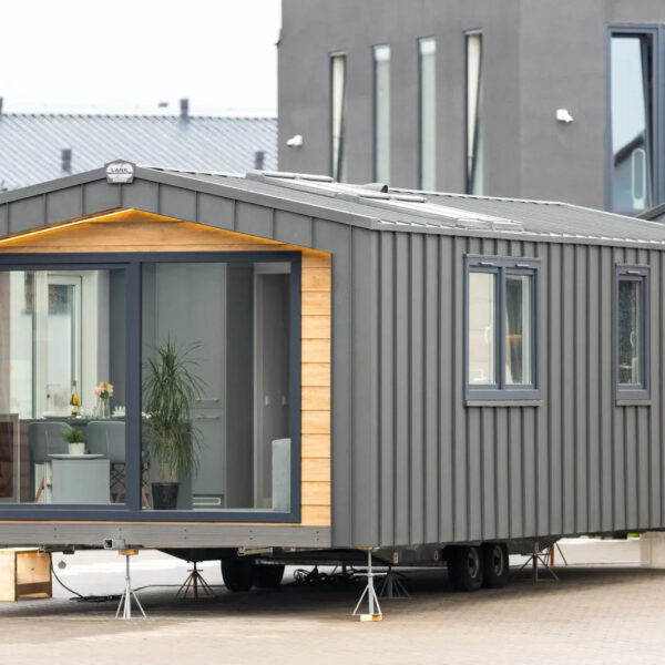 CASA MÓVIL CAPRI 50 M2 (12 X 4,2 M)