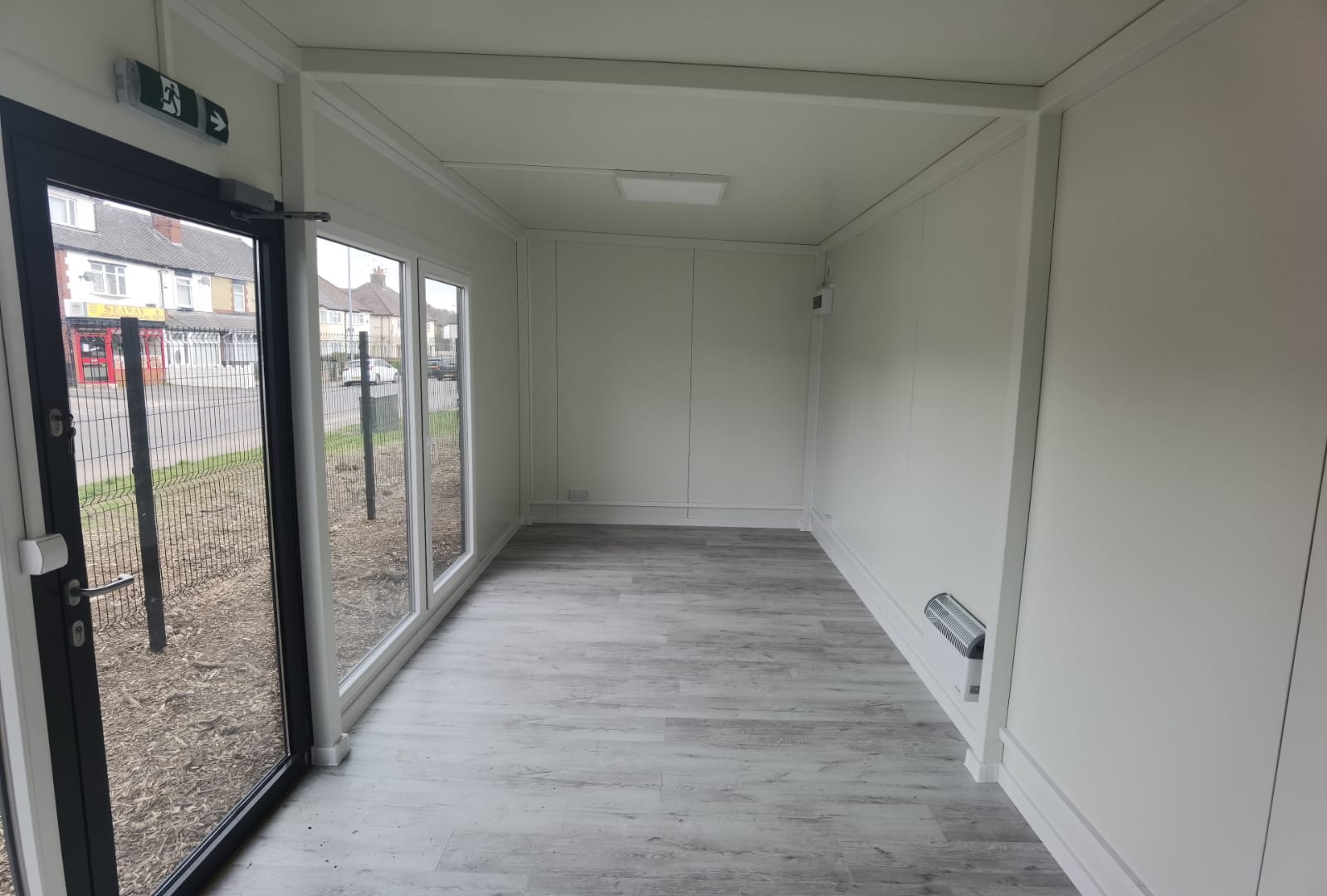 MODULAR OFICINA / SALA DE EXPOSICION