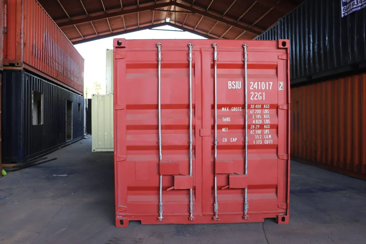 CONTENEDOR DE ENVÍO DE 10 PIES (UN VIAJE) ROJO