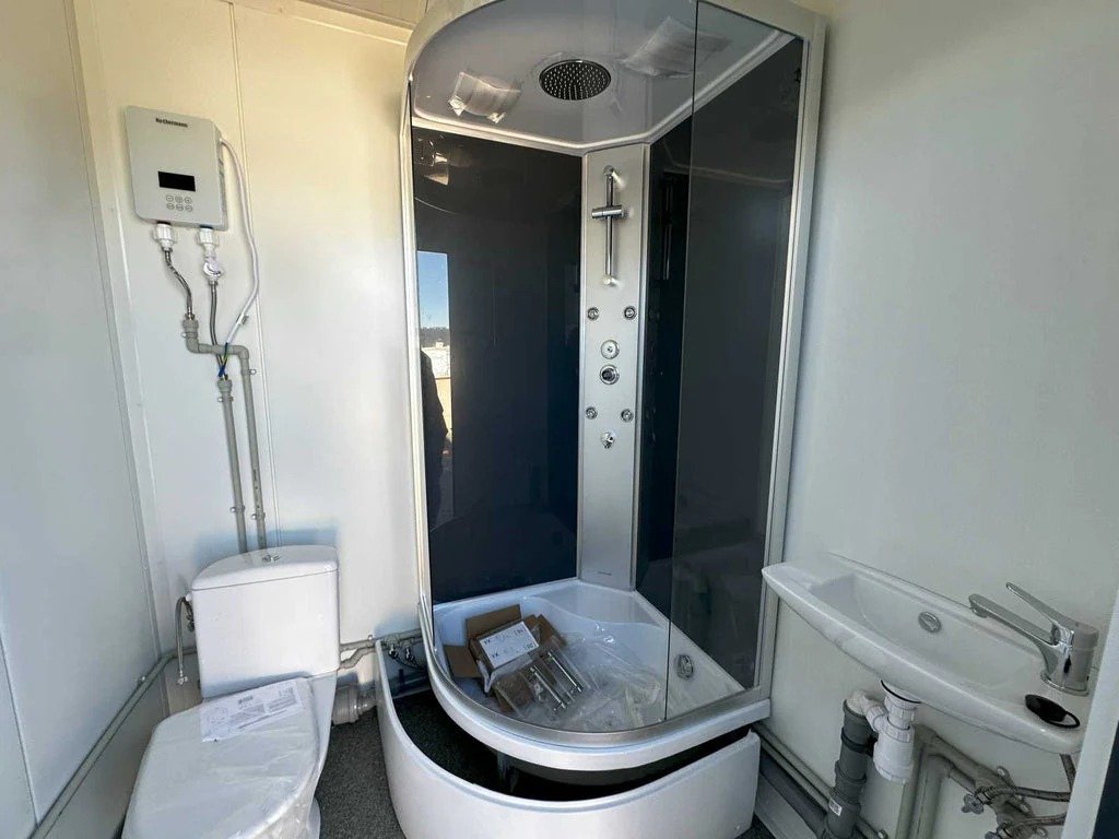 Contenedor Sanitario con WC Ducha y Urinario