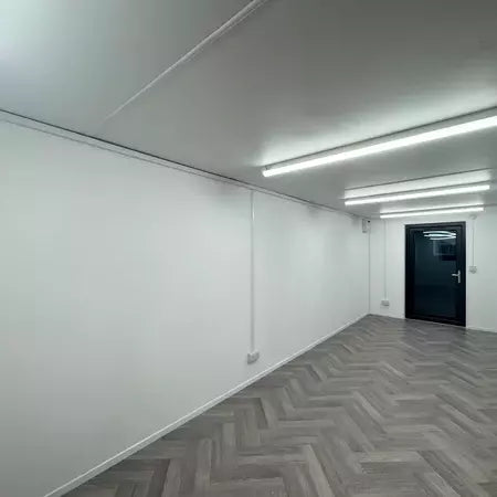 CONTENEDOR DE OFICINA DE 24 PIES